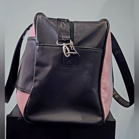 *RARE* BETSEY JOHNSON | Ombré Unicorn Weekender | Tote Bag - Picture 3 of 10